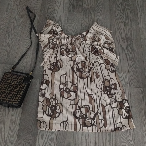 🌸🌺Mini 👗 dress🌸🌺🌺🌺 - Picture 1 of 4